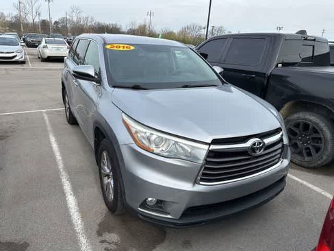 Used 2016 Toyota Highlander Plus image 19