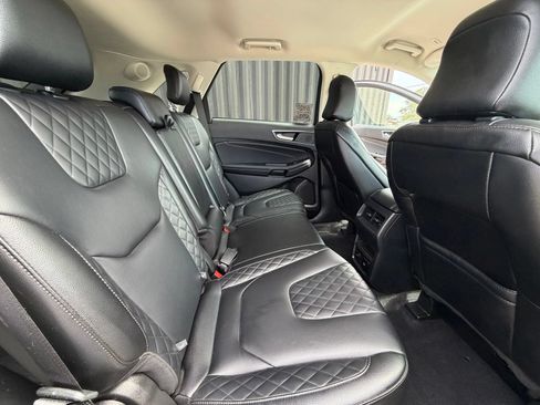 Used 2024 Ford Edge Titanium AWD/4WD image 31