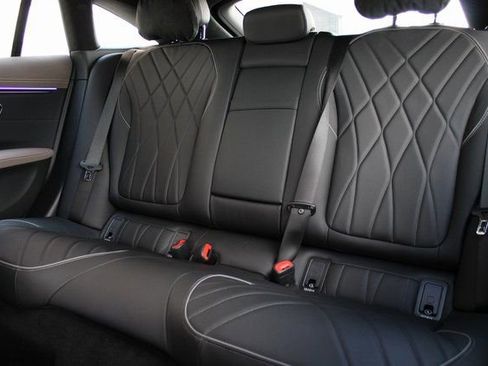 Used 2023 Mercedes-Benz EQS 580 4MATIC Sedan image 19