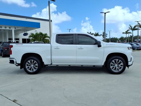 Used 2021 Chevrolet Silverado 1500 RST AWD/4WD image 15