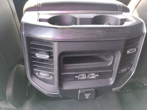 Used 2023 RAM 1500 Laramie image 11