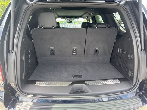 Used 2023 Chevrolet Tahoe High Country image 16