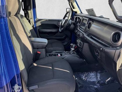 Used 2018 Jeep Wrangler Unlimited Sport S AWD/4WD image 18
