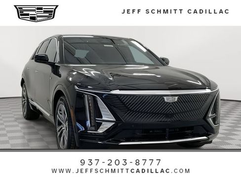 New 2026 Cadillac Lyriq Luxury AWD/4WD image 1