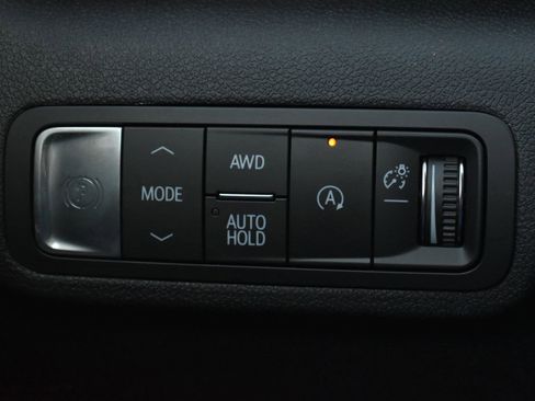 New 2026 GMC Terrain AT4 w/ LPO, Floor Liner Package image 19