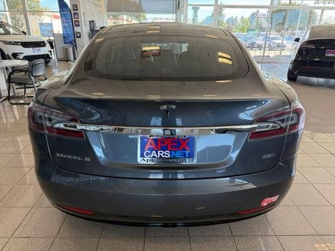Used 2017 Tesla Model S 90D AWD/4WD image 4