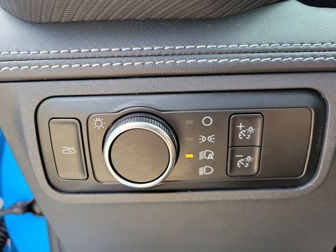 Used 2024 Ford Mustang GT Premium image 17