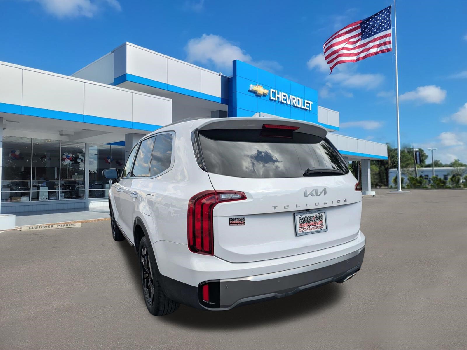 Used 2025 Kia Telluride S FWD image 5