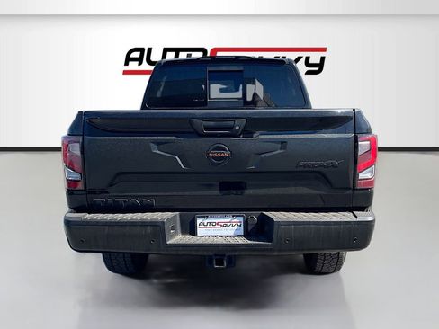 Used 2020 Nissan Titan PRO-4X w/ Pro-4x Utility Package AWD/4WD image 6