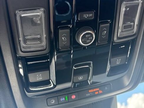 Used 2025 Cadillac Escalade Sport w/ Touring Package AWD/4WD image 19