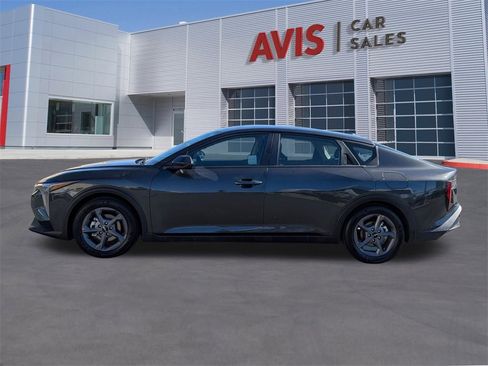 Used 2025 Kia K4 LXS image 10