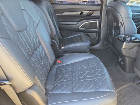 Used 2023 Kia Telluride EX X-Line image 20