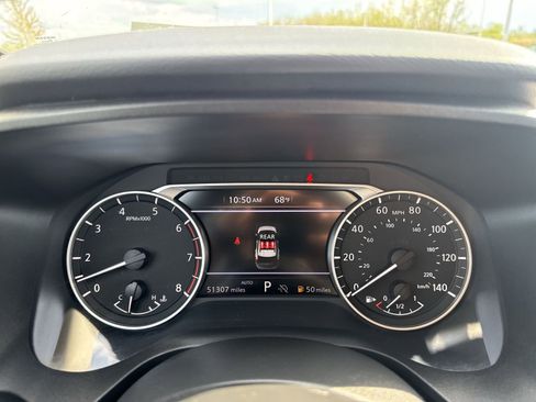 Used 2024 Nissan Rogue SV AWD/4WD image 15