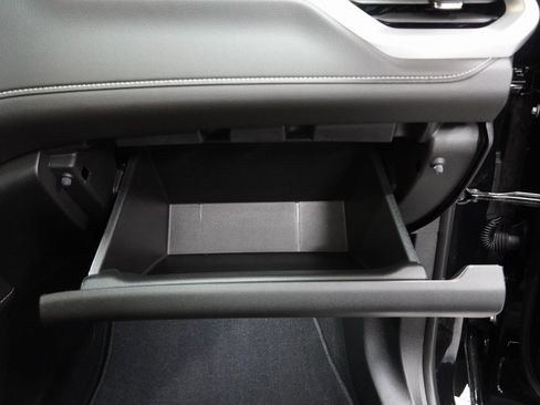 Certified 2023 GMC Acadia SLT w/ Elevation Edition image 34