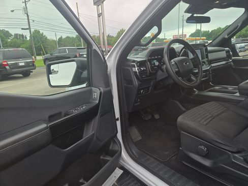 Used 2021 Ford F150 XL w/ STX Appearance Package RWD image 6