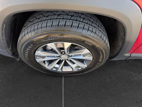 Certified 2026 Chevrolet Equinox LT FWD image 9