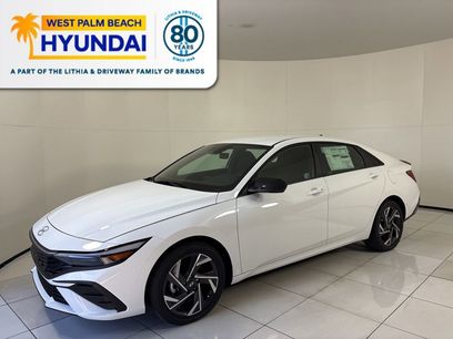 New 2025 Hyundai Elantra SEL