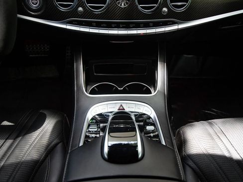 Used 2020 Mercedes-Benz S 63 AMG 4MATIC Sedan w/ Warmth & Comfort Package image 39