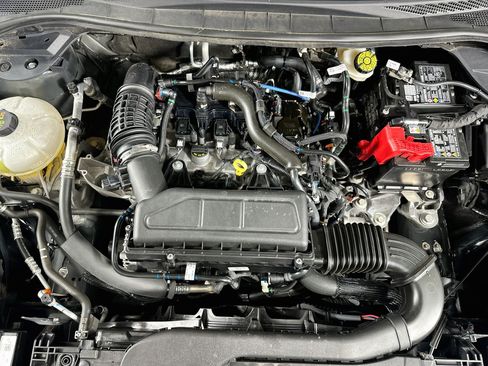 Used 2025 Ford Escape ST-Line FWD image 30