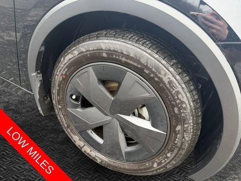 Used 2026 Toyota Prius LE image 11