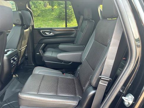 Used 2024 Chevrolet Tahoe High Country w/ Advanced Technology Package AWD/4WD image 16