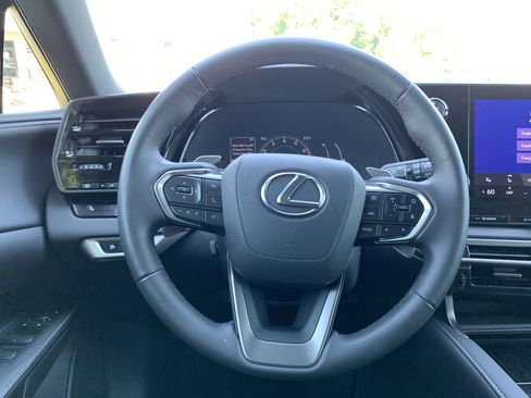 Certified 2024 Lexus RX 350 FWD w/ Technology Package image 18