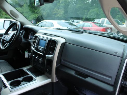 Used 2014 RAM 1500 Big Horn AWD/4WD image 22