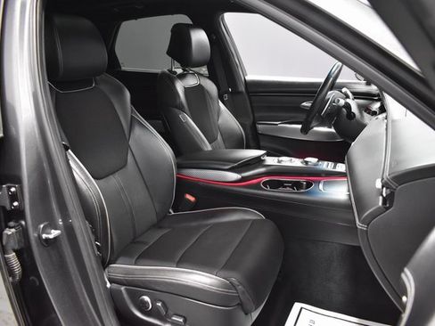 Used 2023 Genesis GV70 2.5T Sport Prestige w/ Sport Prestige Package image 14