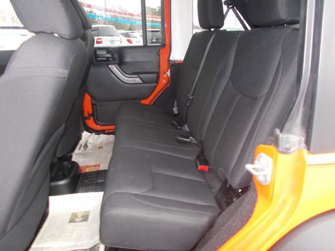 Used 2015 Jeep Wrangler Unlimited Sport w/ Quick Order Package 24S image 6