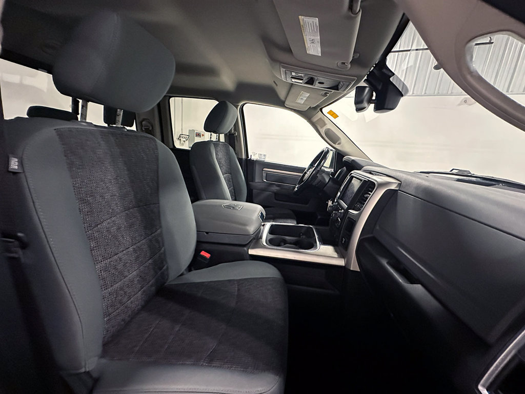 Used 2020 RAM 1500 Warlock w/ Luxury Group AWD/4WD image 27