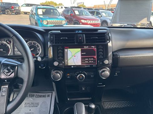 Used 2023 Toyota 4Runner TRD Off-Road image 20