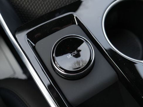 New 2026 Chevrolet Equinox LT image 19