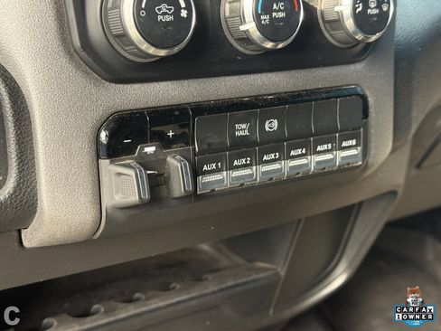 Used 2024 RAM 2500 Tradesman w/ Chrome Appearance Group AWD/4WD image 22