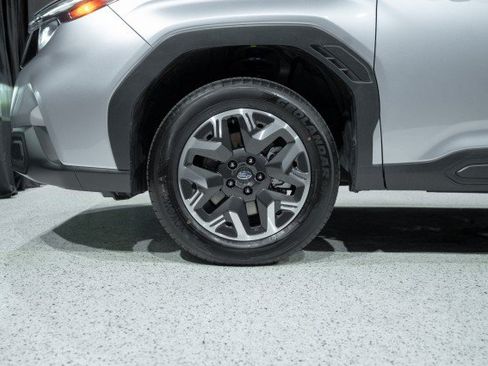 Used 2026 Subaru Forester Premium AWD/4WD image 7