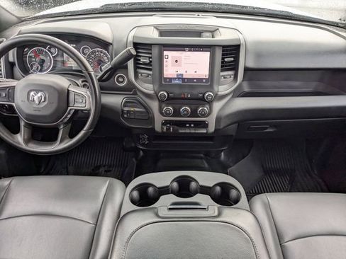 Used 2024 RAM 2500 Tradesman w/ Chrome Appearance Group image 15