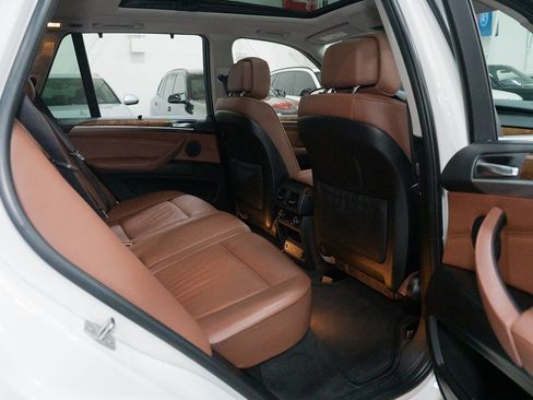 Used 2013 BMW X5 xDrive35i image 25