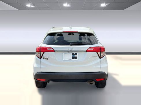 Certified 2022 Honda HR-V EX image 10
