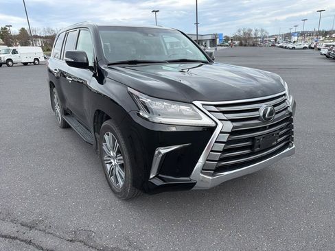 Used 2016 Lexus LX 570 4WD w/ Luxury Package image 7
