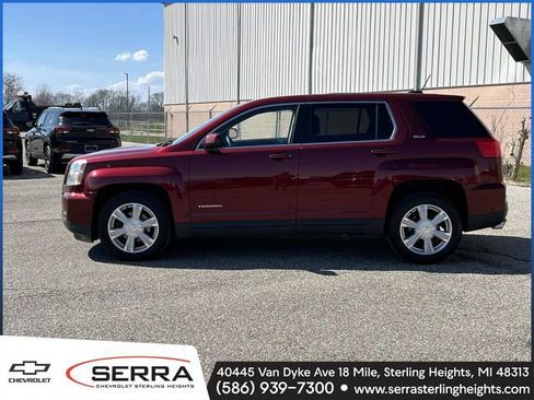 Used 2017 GMC Terrain SLE image 2