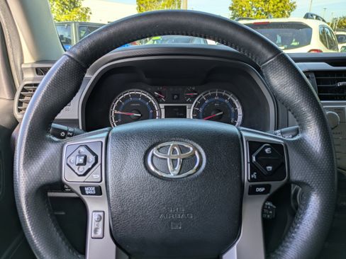 Used 2018 Toyota 4Runner SR5 image 24