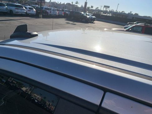 Used 2021 Chevrolet Silverado 1500 LT w/ Convenience Package II image 9