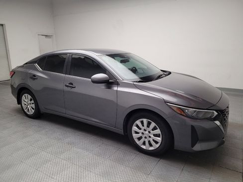 Used 2024 Nissan Sentra S FWD image 11