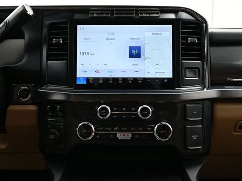 Used 2024 Ford F350 Lariat w/ FX4 Off-Road Package AWD/4WD image 17