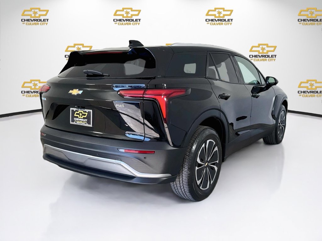 Used 2024 Chevrolet Blazer EV LT AWD/4WD image 8