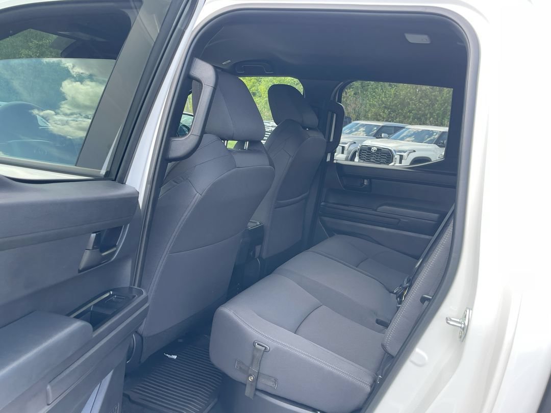 Certified 2026 Toyota Tacoma SR5 AWD/4WD image 9