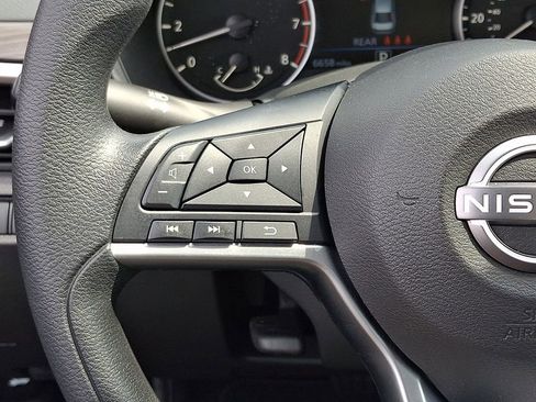 Certified 2023 Nissan Altima 2.5 SV image 19