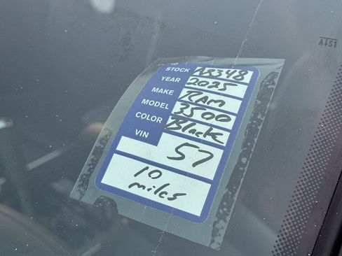 Used 2025 RAM 3500 Limited image 25