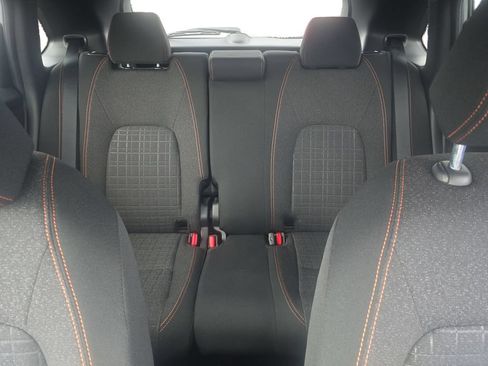 Used 2025 Honda HR-V Sport image 10