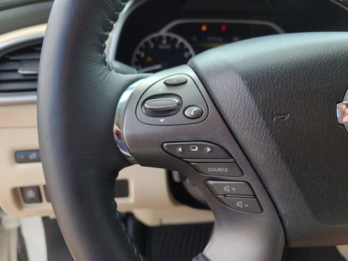 Used 2020 Nissan Murano Platinum FWD image 34