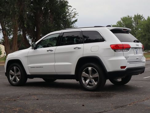 Used 2016 Jeep Grand Cherokee Limited AWD/4WD image 7